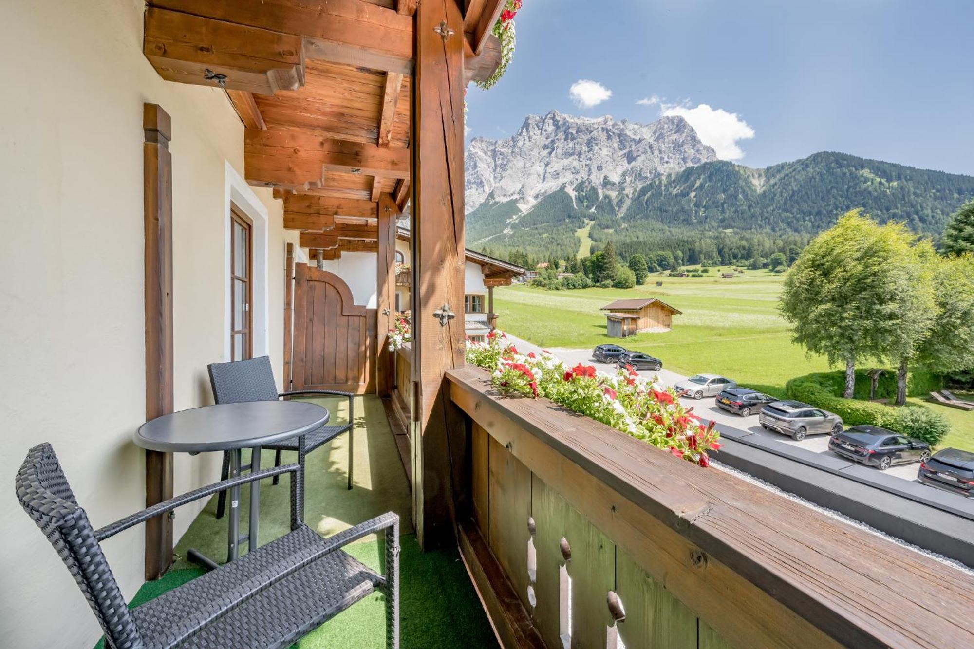 Wellness & Sporthotel Alpenhof Ehrwald Esterno foto
