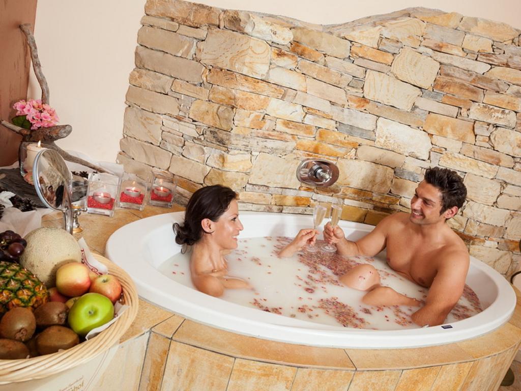 Wellness & Sporthotel Alpenhof Ehrwald Esterno foto