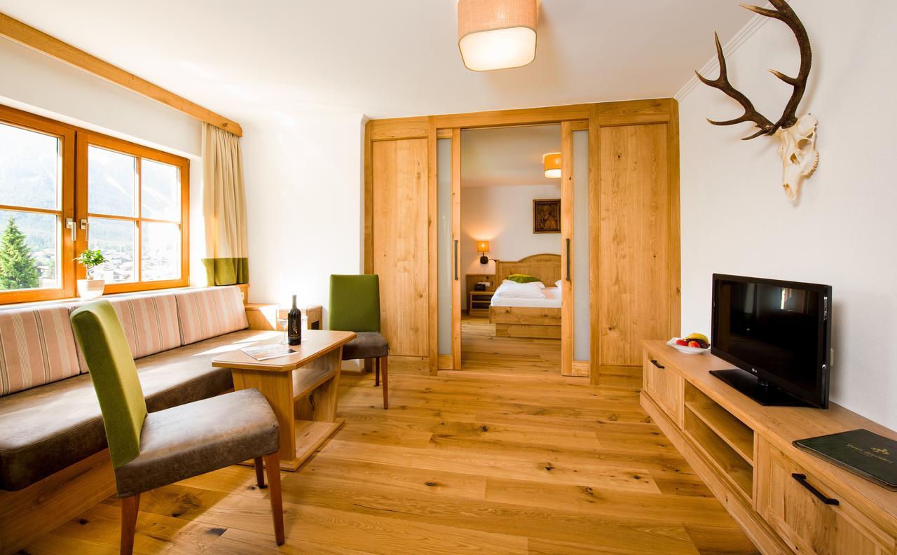 Wellness & Sporthotel Alpenhof Ehrwald Esterno foto